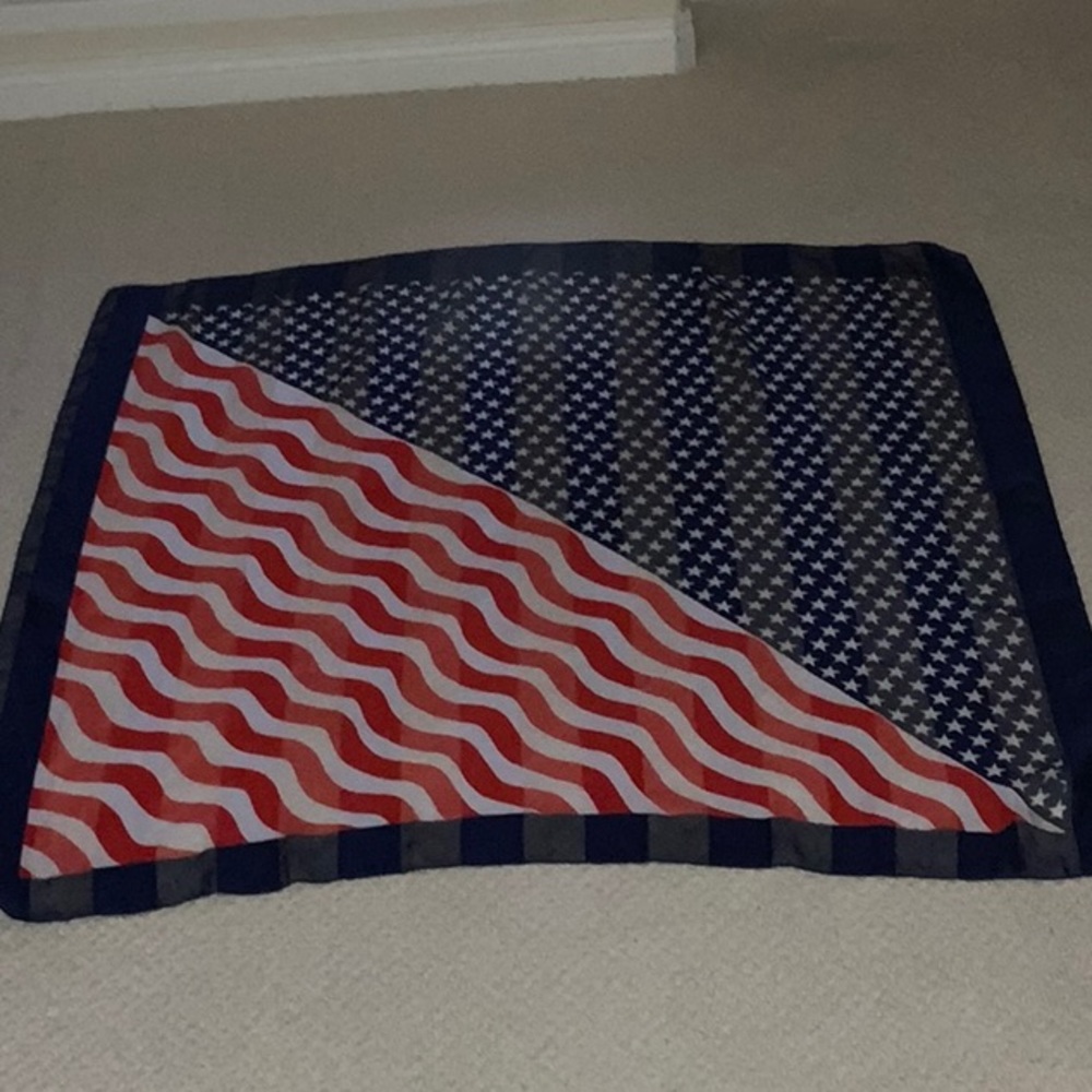 Fashion Americana Flag Scarf - Picture 4 of 9
